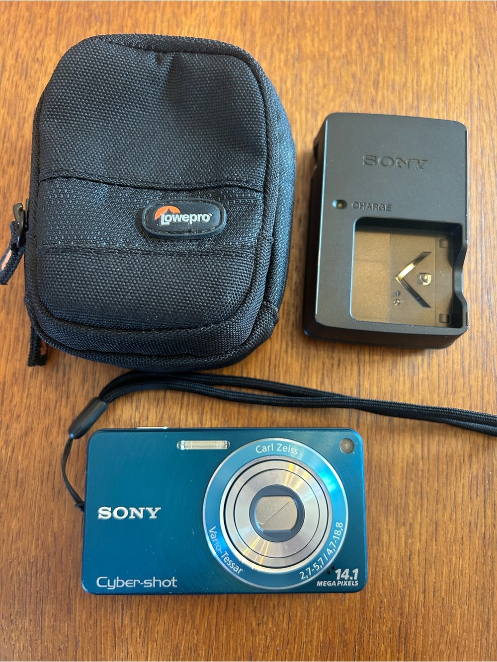 Sony Cyber-shot DSC W350 Blue Compact Digital Camera Charger + Lowepro Case Y2K